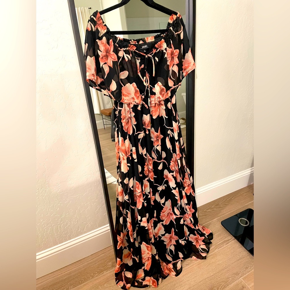 Off the shoulder Lulus Maxi